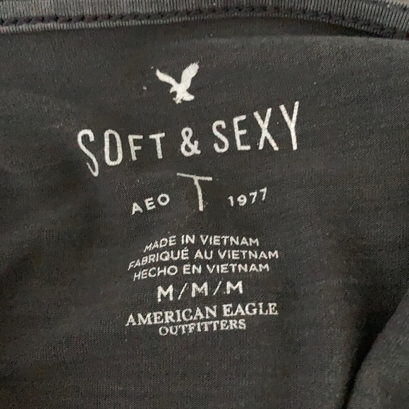 American Eagle Medium charcoal cage front flow top - Picture 7 of 11